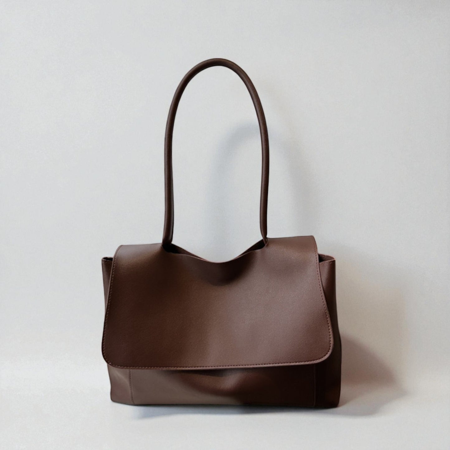 The Quiet Luxe Handbag