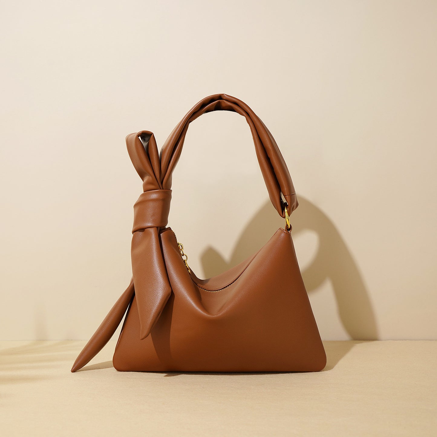 Trinity Knot Leather Purse
