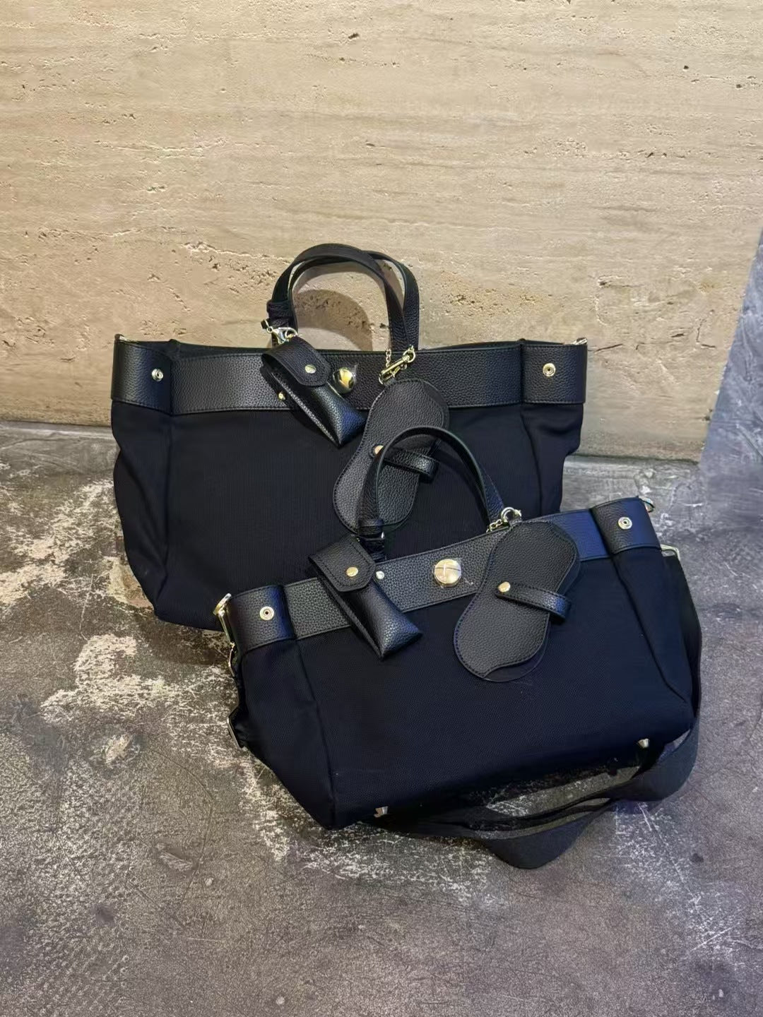 Canvas Tote Bag w/ Cowhide Trim