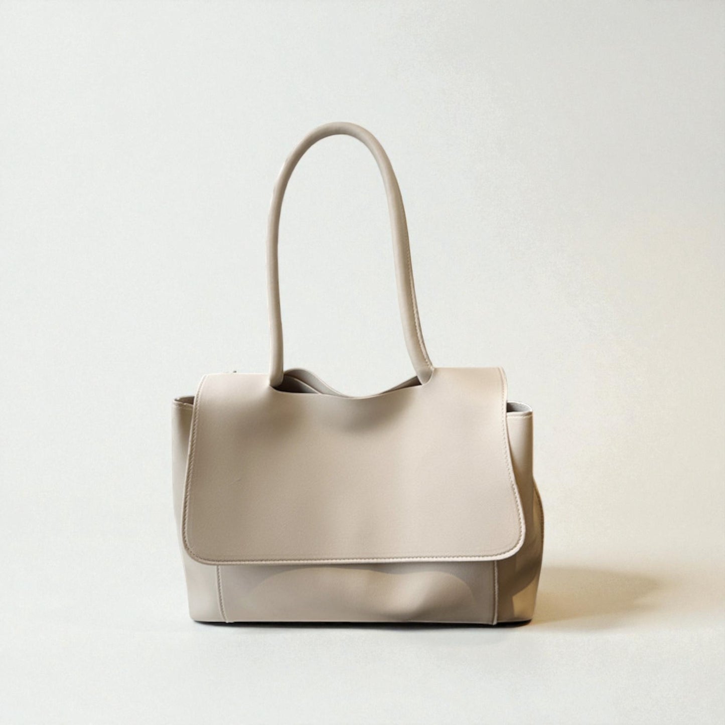 The Quiet Luxe Handbag