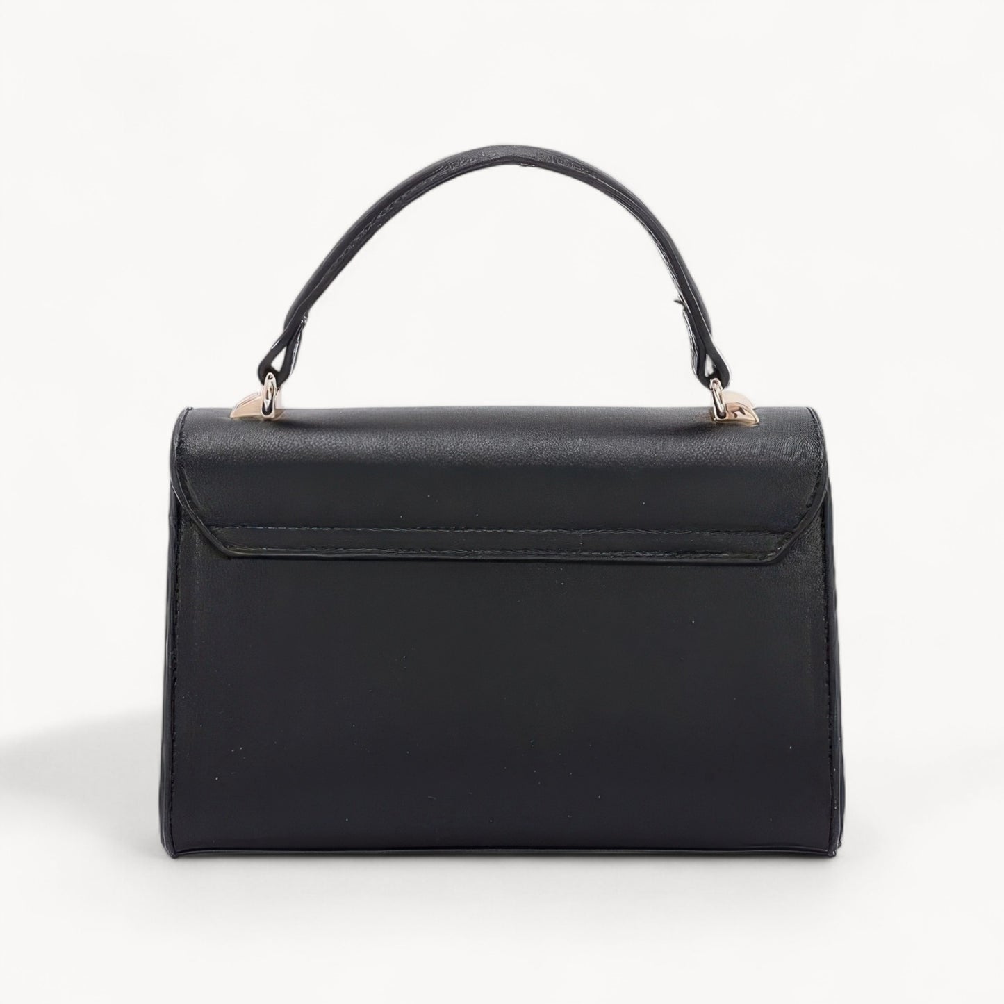 THE TWO-TONE METRO FLAP BAG
