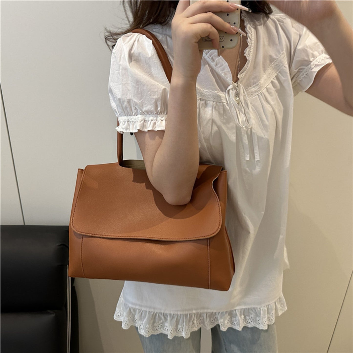 The Quiet Luxe Handbag